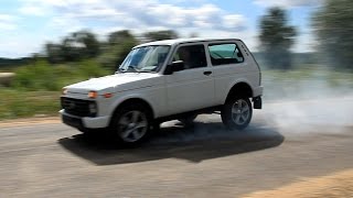 LADA 4x4 Urban Нива Торможение со 100 кмч Крены кузова [upl. by Corneille631]