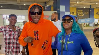 Stonebwoy welcomes Jamaican dancehall queen spice to Ghana ahead of jiggle and wine video [upl. by Brookhouse]