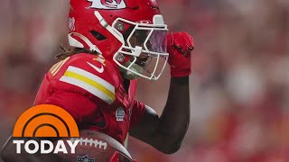 Chiefs and Ravens face off in nailbiting NFL kickoff game [upl. by Naegem]