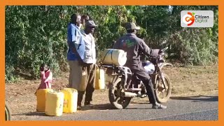 Kirinyaga residents siphon fuel from a tanker involved in an accident on MakutanoNgurubani road [upl. by Ymer]