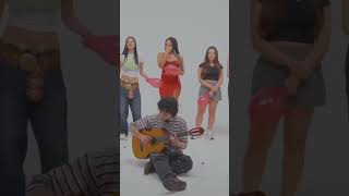 ESTOURE O BALÃO MÚSICO TENTA CONQUISTAR [upl. by Ymaj]