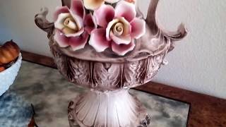 Capodimonte rare vintage antique collector porcelain urn vase just beautiful Italy 01 [upl. by Auqinehs441]