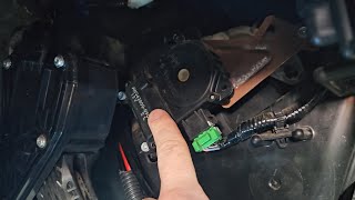 Honda CRV Gen 3 20072011  No Heat Fix Denso Valve Motor Reboot [upl. by Giacomo]