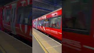 Gatwick express class 387 arriving at Gatwick Airport 8824 [upl. by Bloxberg]