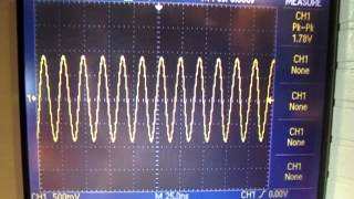 70 Digital Oscilloscope Bandwidth Measurement  direct and using risetime [upl. by Nnylecyoj]