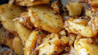 Were Having Skillet Potatoes and Onions for Breakfast  How to make Skillet Potatoes [upl. by Ynehpets931]