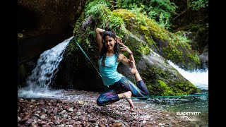 Slackline Profi Andrea Dattoli shows amazing Yoga Moves [upl. by Natalia]