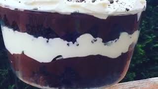 Brownie oreo trifle recept [upl. by Persson]