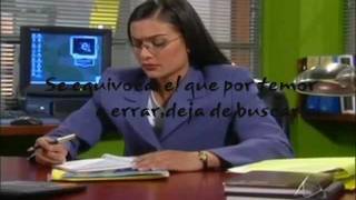 Yo soy Betty la fea EQUIVOCADA Thalia [upl. by Aicetel]