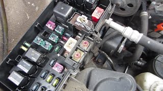 ENGINE OVERHEATING FIVE EASY DIY STEPS  1 Checking Relays and Radiator Fans HONDA ODYSSEY 200107 [upl. by Atteyek]