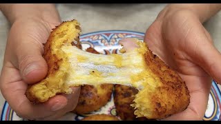 Tienes PLÁTANOS Deliciosa Receta fácil de AREPAS de PLÁTANO con JAMÓN Y QUESO [upl. by Massarelli104]