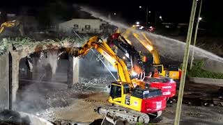 Demolition of the Albert Street Bridge [upl. by Eiryk]