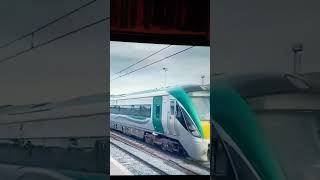 Train departing for Sligo from Dublin Connolly [upl. by Areip259]