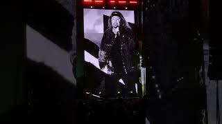 Motley Crue  Blitzkrieg Bop Ramones cover live 92824 at Louder Than Life in Louisville KY [upl. by Judith]