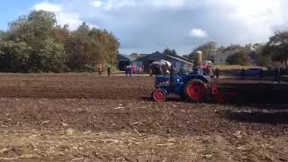 Wanderup 2017 Oldtimer beim Pflügen [upl. by Novi]