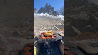 Dağda Simit Arasında Sucuklu Yumurta 🥚 Eggs with beef sausage between bagels on the mountain 🏔️ [upl. by Siloa]