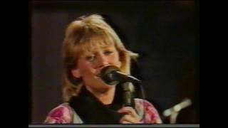 Gitte Haenning  Wie Himbeeren auf Eis live 1984 [upl. by Eenet]