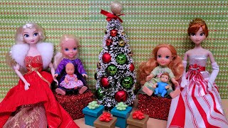 Christmas 2021  Elsa amp Anna toddlers  Santa  gifts  cookies [upl. by Nylirehs]