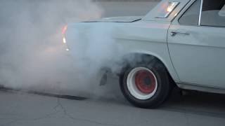 Волга с мотором от автобуса Car quotVolgaquot burnout with engine from the bus [upl. by Lotsirb]