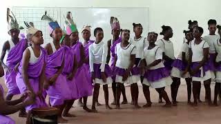 STUDENTS PERFOMING A KISII FOLK SONG AT KENYA MUSIC FESTIVALS [upl. by Daven]