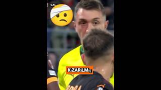 Musleranın gözü neden kızarilmiş🤕 football ronaldo futbol [upl. by Eoin]