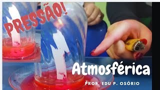 Experimento de Pressão Atmosférica A Água Subindo no Copo [upl. by Hatfield]