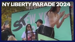 NY Liberty championship celebration continues at Barclays Center [upl. by Macomber]