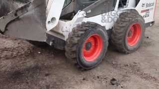 New  Bobcat Skid Steer S530  Behind The Levers [upl. by Hgielanna]