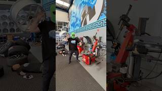 how to change a wheel 👍 gmod shorts viral cars wheels memes [upl. by Ruamaj]