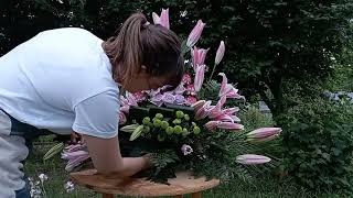 Tutoriales y tips de floristería para principiantes Arreglo de flores funerario [upl. by Hillier]