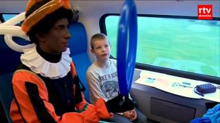 Speciale Sinterklaastrein voor kinderen uit tehuizen [upl. by Nylahs475]