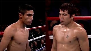 Erik Morales vs Marco Antonio Barrera highlights Fight of the year 2000 [upl. by Annairba471]