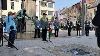 Grevenbroicher Schützenfest 2023  Totengedenken und Kranzniederlegung am Denkmal 392023 [upl. by Htebasil945]