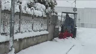 Italclean Europe spazzolatrice spazzatrice per trattore Iseki SPT 120 sgombero neve snow sweeper [upl. by Cindra]