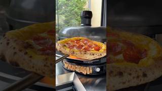 Pizzateig OHNE kneten😍 Das Rezept findest du in den Kommentaren👇🏼 [upl. by Hildegaard170]