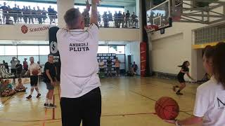 XV edycja Marcin Gortat Camp Chorzów 2022 ile trafi 3 APluta czas 1 min [upl. by Tirrej]