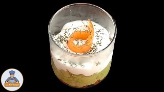 Verrine Avocat Saumon Fumé Fromage Frais  Recette de Noël [upl. by Lawton]