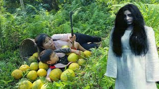 TIMELAPSE 210 days living in a dangerous forest attacked by ghosts  Harvesting fruit to sell [upl. by Malsi]