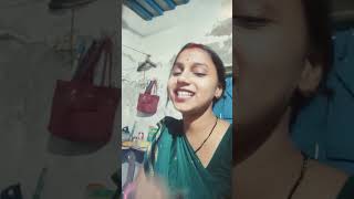 Apni skin glowtrending comedy viralvideo funny varsha1985 [upl. by Verdi]