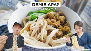 DEMIE BAKMIE KITA RELA MAKAN BANYAK  BAKMI AYAM YANG SELALU LAKU KAYAK APA RASANYA YA [upl. by Kulda339]