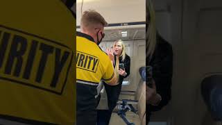 A WOMAN BREASTFEEDING ON A PLANE GETS SHOUTED AT BY ANOTHER PASSENGER [upl. by Resa]