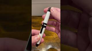 Majohn A3 Retractable Fountain Pen [upl. by Evante412]