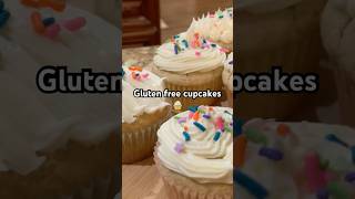 Gluten free cupcakes 🧁 glutenfree allergyawareness glutenfreerecipes glutenfreeliving [upl. by Jansson767]