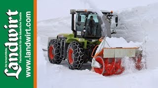 Claas Xerion im Winterdienst [upl. by Ward]