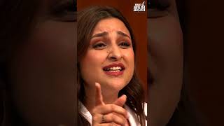 ऑडियंस के अनुरोध पर parineetichopra ने गाया गाना  raghavchadha aapkiadalat rajatsharma indiatv [upl. by Rehpotsyrk]