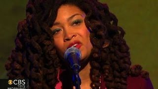 Valerie June sings quotSomebody to Lovequot [upl. by Darrow126]