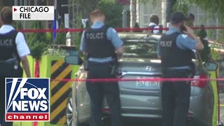 60 shot 7 killed in deadly weekend in Chicago [upl. by Nnaylrebmik368]