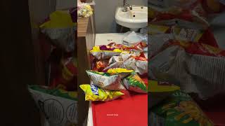 💥🤯நீங்க Chips Packet ல Fried Chicken Potu சாப்டருக்கிங்களா💢  Aravind Vlogs  shorts [upl. by Atnima]