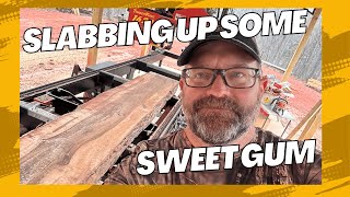 Slabbing up Sweet Gum countrylife homestead hobbyfarm sawmillbusiness sawyer sawmill wood [upl. by Dayir410]