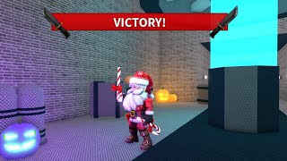 MM2 GAMEPLAY AS SANTA CLAUS Murder Mystery 2 [upl. by Gayel]